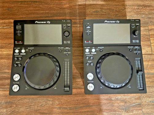 Two pioneer xdj 700 compact - pioneer, xdj-700